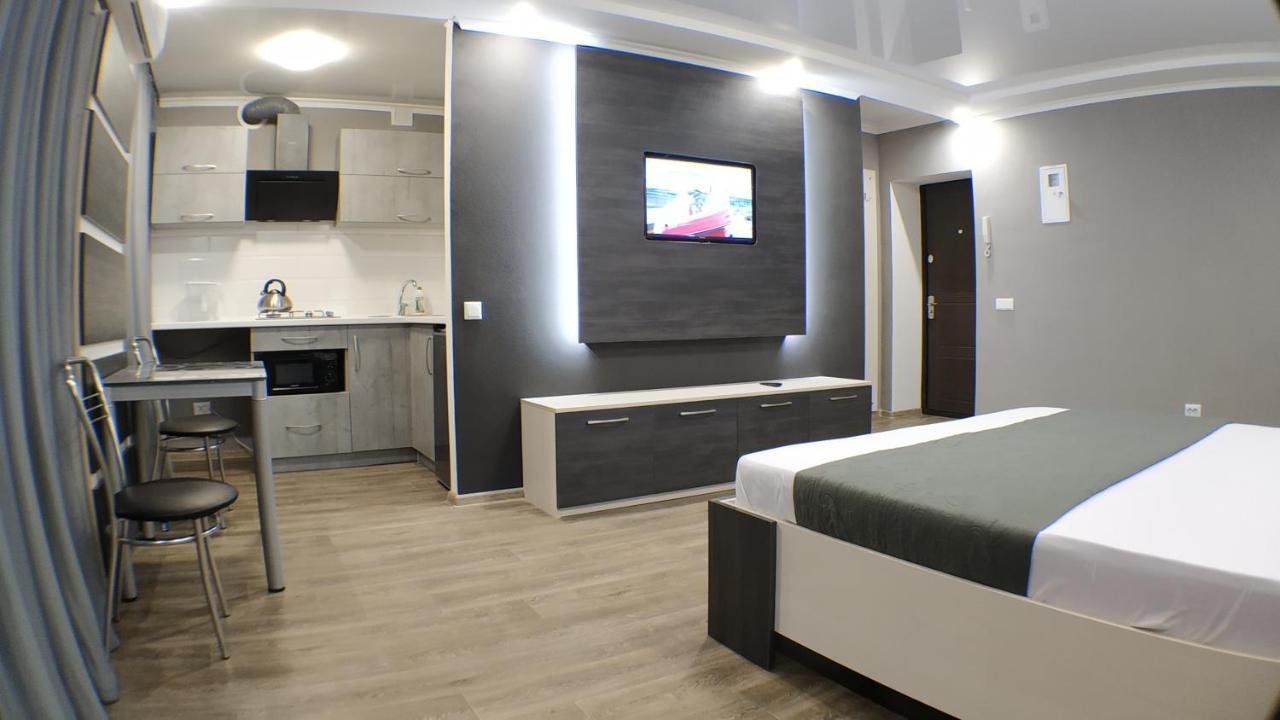 Двухкомнатный Люкс Центр Металлургов 19 Kr Apartments Kryvyi Rih Exterior photo